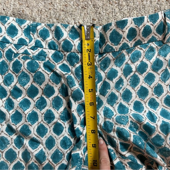 Loft Ann Taylor NWT Blue Geometric Chino Womens 00 Flat Front Shorts 4" Inseam - Picture 9 of 12
